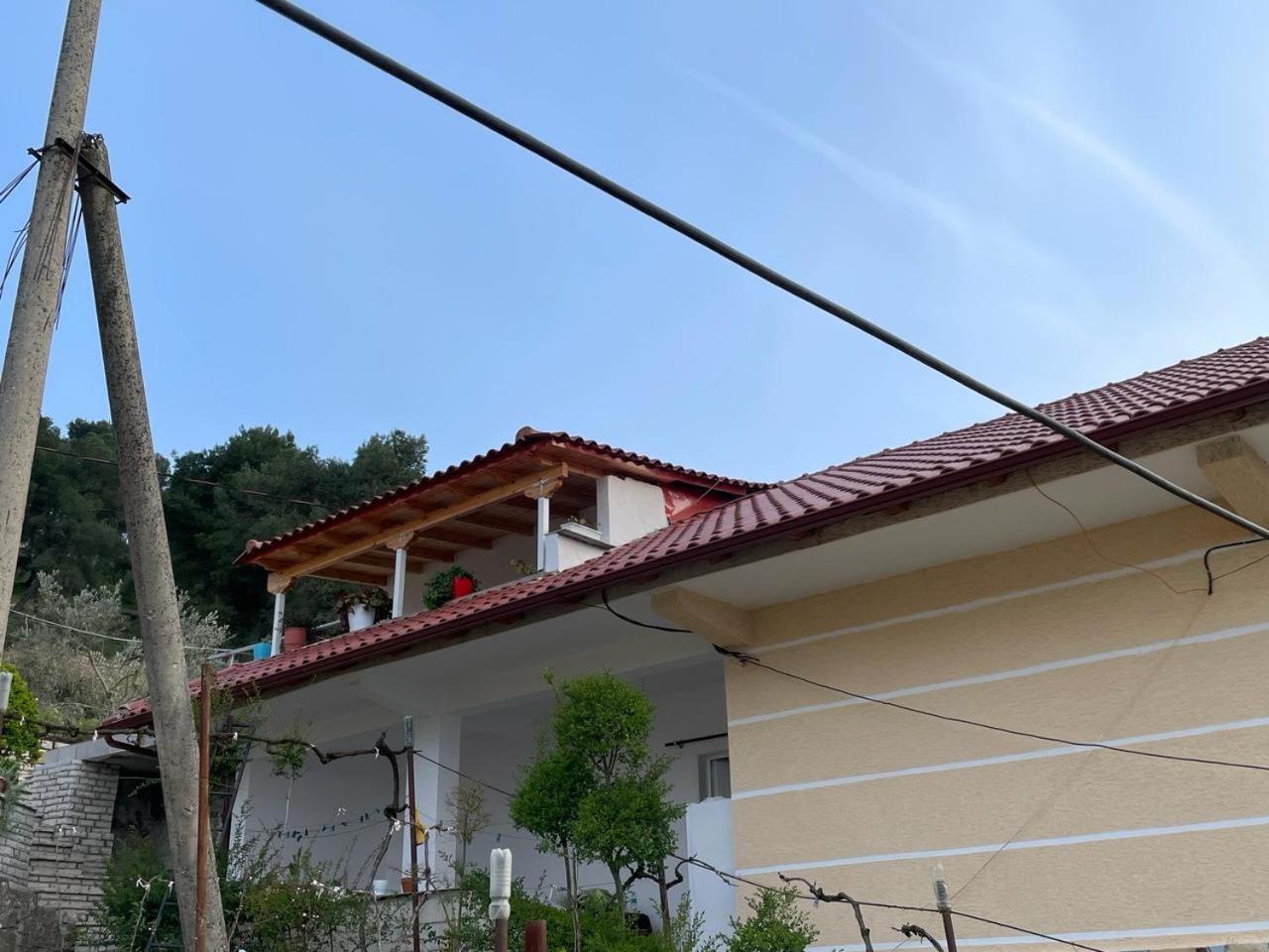 Guesthouse & Hospitality Berati Exterior foto